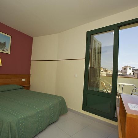 Hotel El Jardi Barcelona Zimmer foto